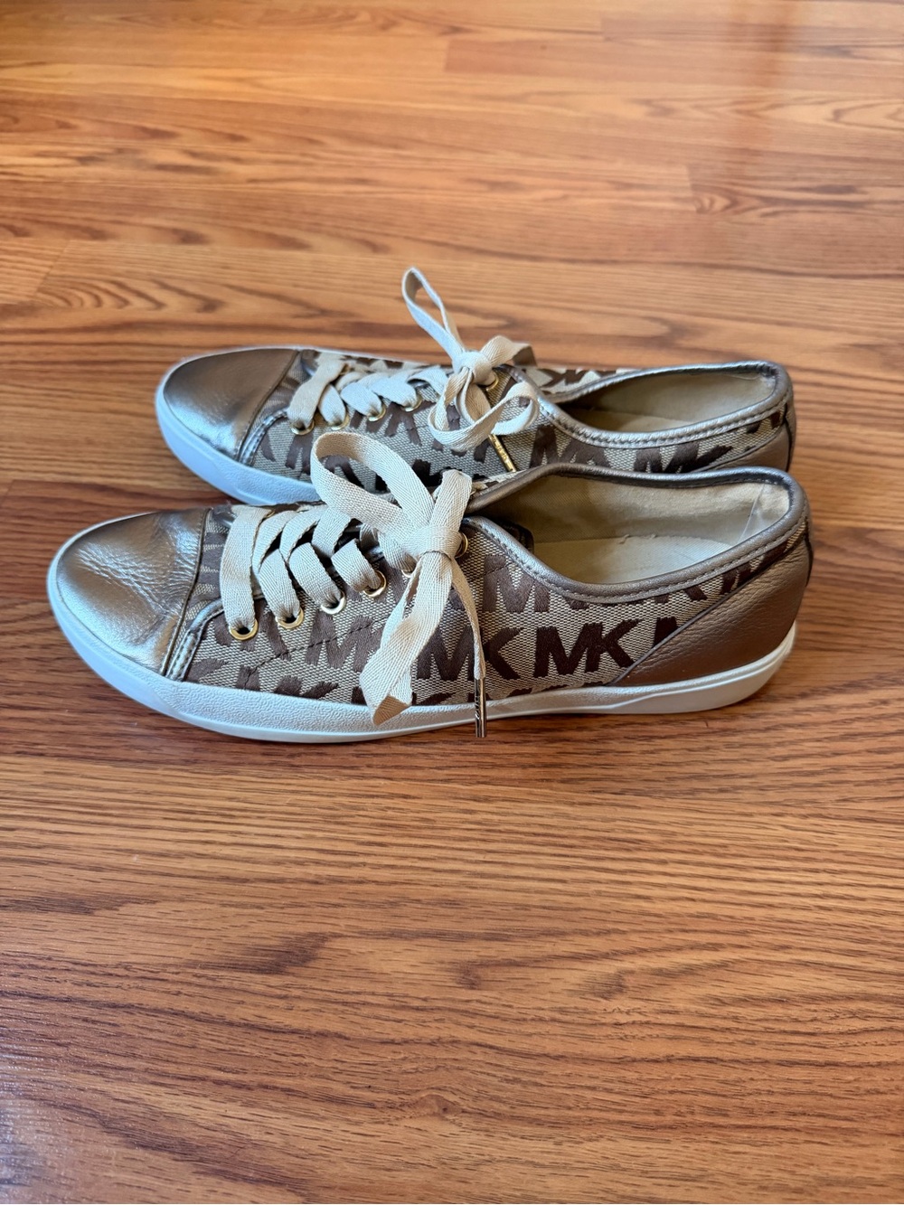 Michael Kors MK City Sneaker Monogram Jacquard Tan/Bronze Women’s Size 9